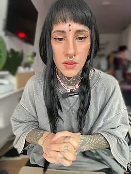 xsadtanas Adlı Modelin Web Kamerası Şovu