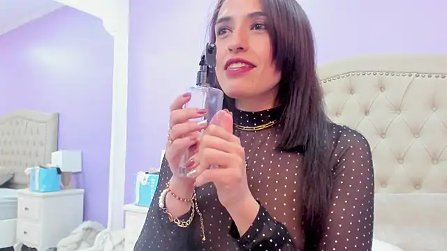 Pertunjukan Kamera Web MeganNightt