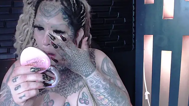 Chat +18 de Venus_Rock ao vivo