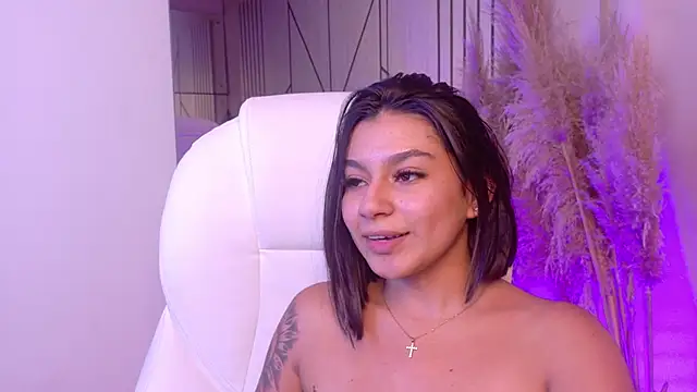 AlyssaRay লাইভ XXX চ্যাট