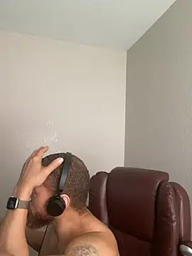 Fathero1time 现场XXX聊天