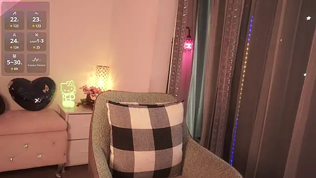 Chat XXX en directo de Mysticxkitty