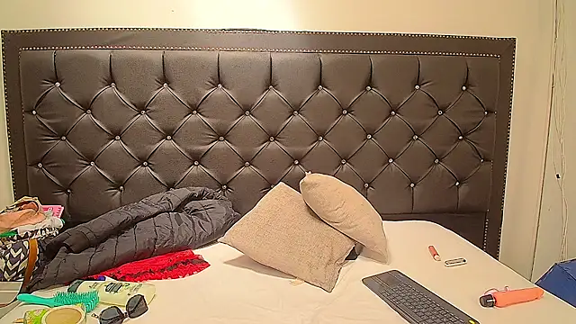 SabrinaVantress Webcamshow