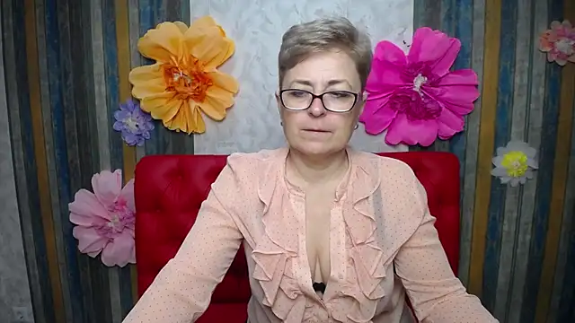 Chat +18 de EmiliaGree ao vivo