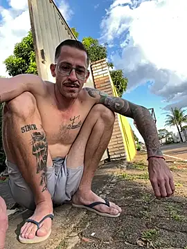 Lucasjandre 现场XXX聊天