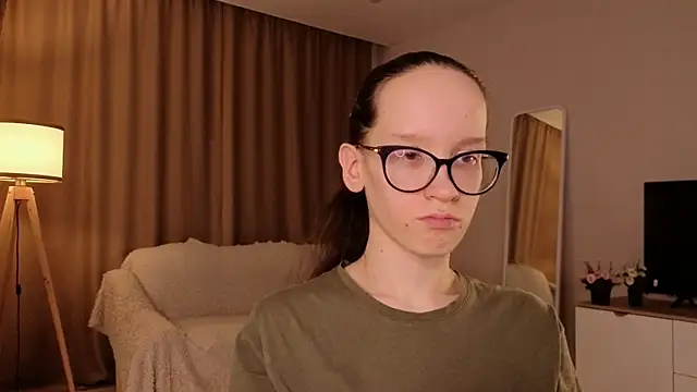 XXX chat uživo modela BettyBrowni