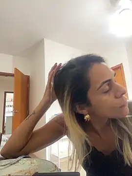 sabrinaneves: απευθείας συνομιλία ΧΧΧ