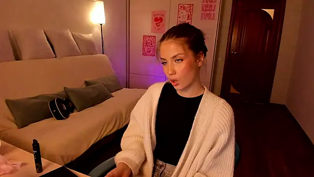 Aurora_Glow21n Live XXX chat