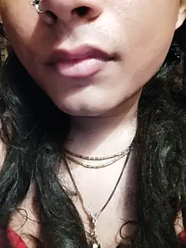 Show modela SweetTsAngel na web-kameri