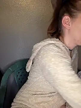 XLisaxx Adlı Modelin Canlı XXX Sohbeti