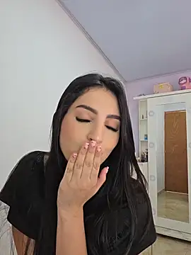 Czat XXX na żywo – Princess_AliciaVellami