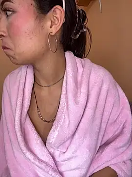 Chatroom XXX en direct de Itze_Mua