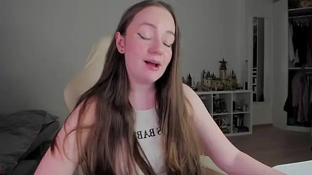 Czat XXX na żywo – WalkingGirl