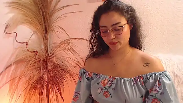 _Kim__M Live XXX-chat