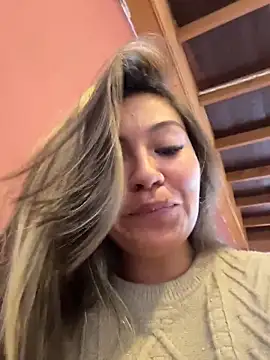 Chat XXX en directo de LIZ-06_