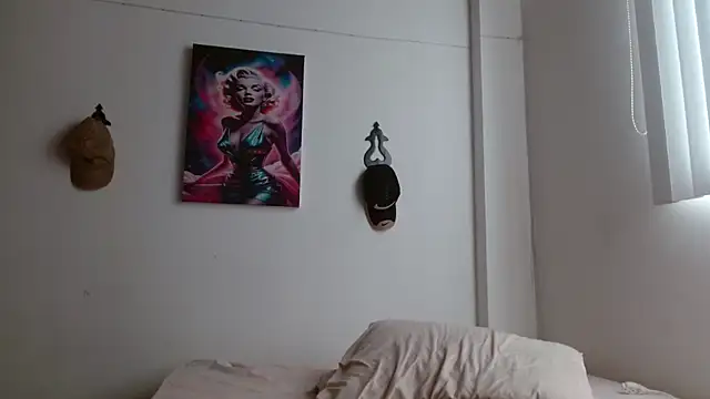 Czat XXX na żywo – Crystal_Star_