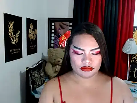 TSbrianaHugeCock webcam show