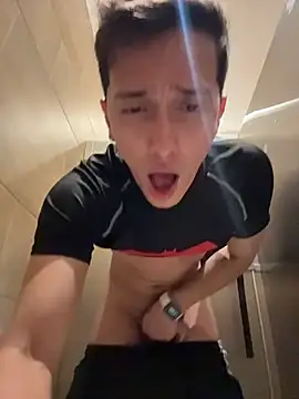 Živý XXX chat Thiago_Jones1