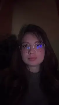 Pokazy przed kamerką – Aitana_Magic