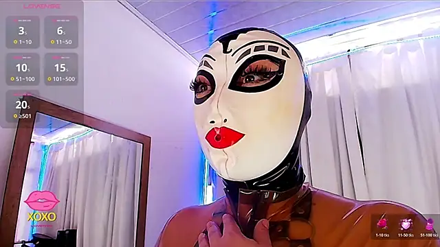 Živý XXX chat LatexDevil_Blondie