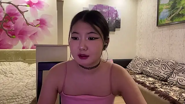 Živý XXX chat MaeRaads