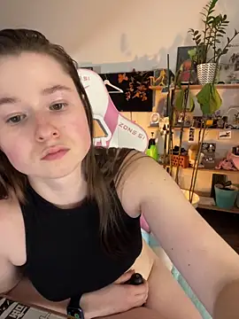 sweetest_pie's Live XXX Chat