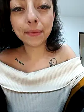 Živý XXX chat anntonella_watson