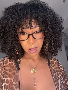 dianagolley420's Live XXX Chat