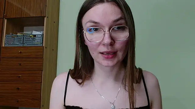 LooveELLYx Live XXX-Chat