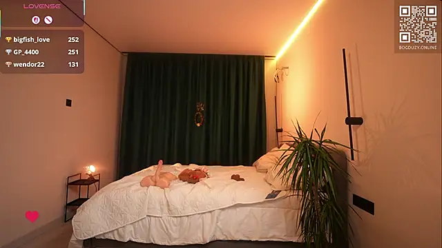 bogduzy's Live XXX Chat