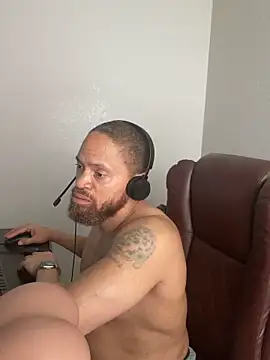 แชท XXX สดของ Fathero1time