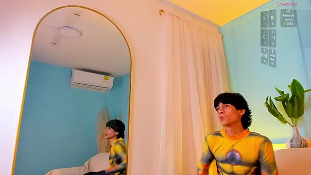 Cheys_Mast élő XXX-chatje