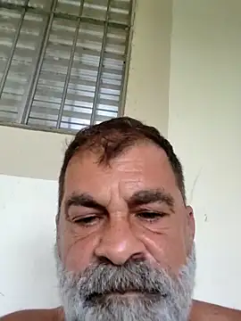 Peludo173317のウェブカメラショー