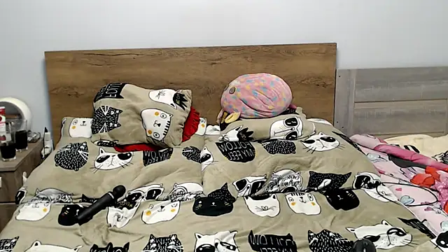 HiddendesireXO01 Adlı Modelin Canlı XXX Sohbeti