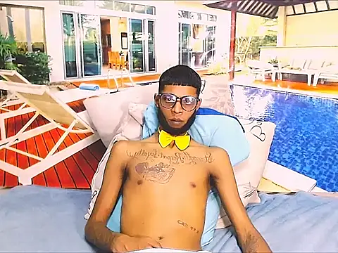 Show webcam de CharmingIndian1