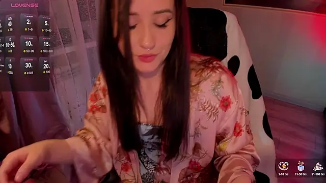 Chat +18 de Sserendipityy ao vivo