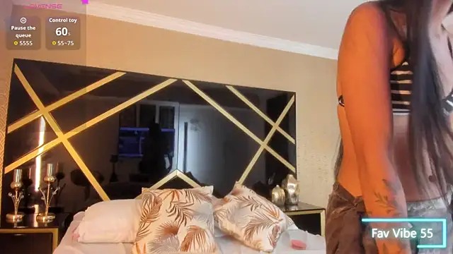 AdharaKhalifa's Live XXX Chat