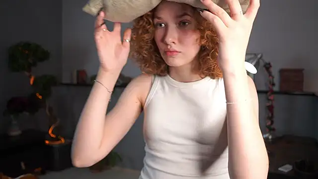 AgathaCarra Webcam show