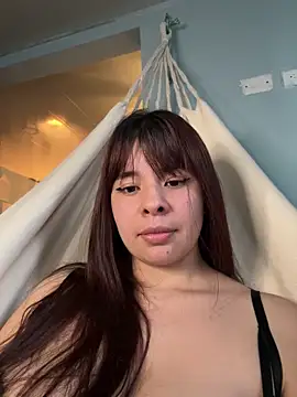 Canneela Chat XXX in diretta