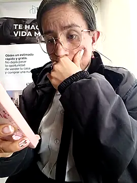 Chat XXX en directo de Valentina--1