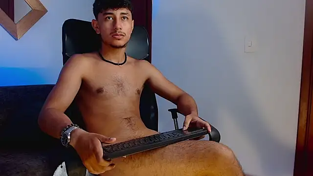 Vezzx: вебкам-шоу