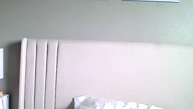 BettyBadNews' Webcam Show