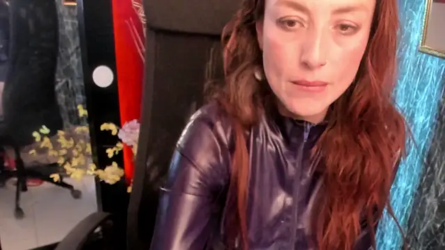 Queenscarlettsecret – webcam-show