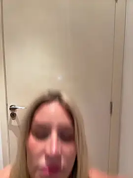 jasminesummerのライブXXXチャット