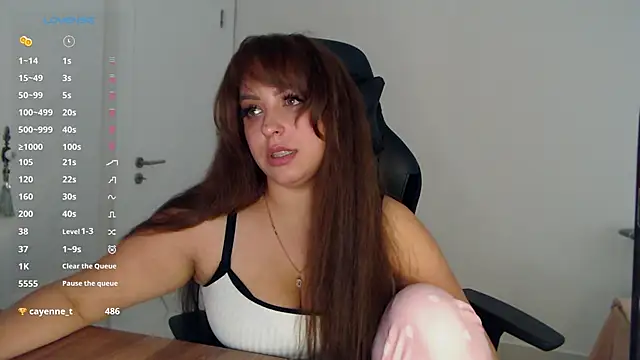 _Just_a_queen_3 Live XXX-chat