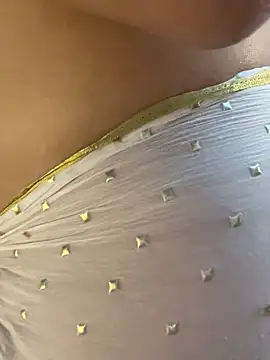 yours_chahat Adlı Modelin Web Kamerası Şovu