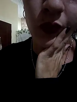 Pokazy przed kamerką – Camilitah