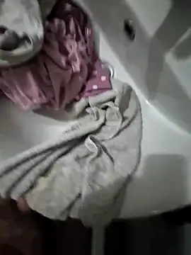 Monella52 Webcam show