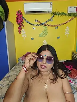 Lusty_Rose01 Adlı Modelin Web Kamerası Şovu