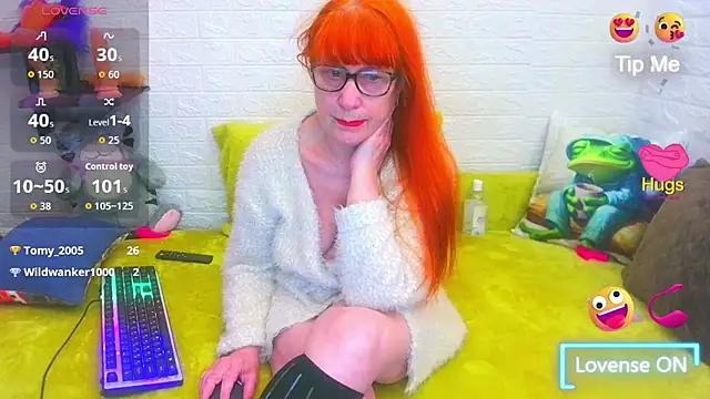 RedHousewife: онлайн-секс-чат